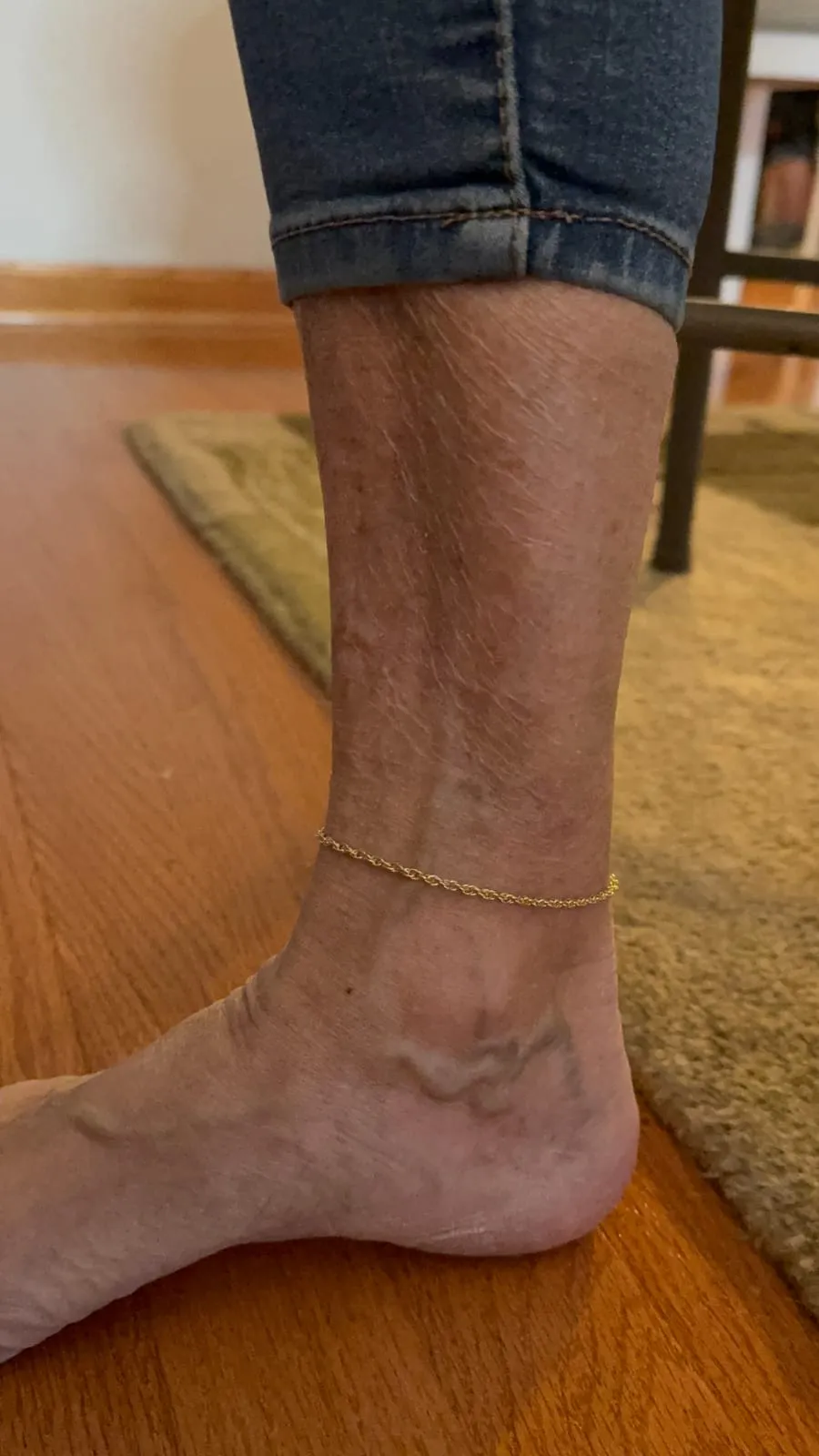 Permanent anklet