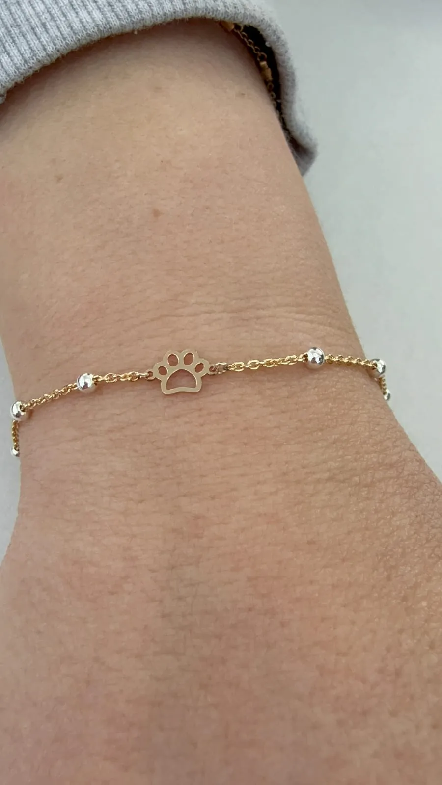 Welded permanent bracelet